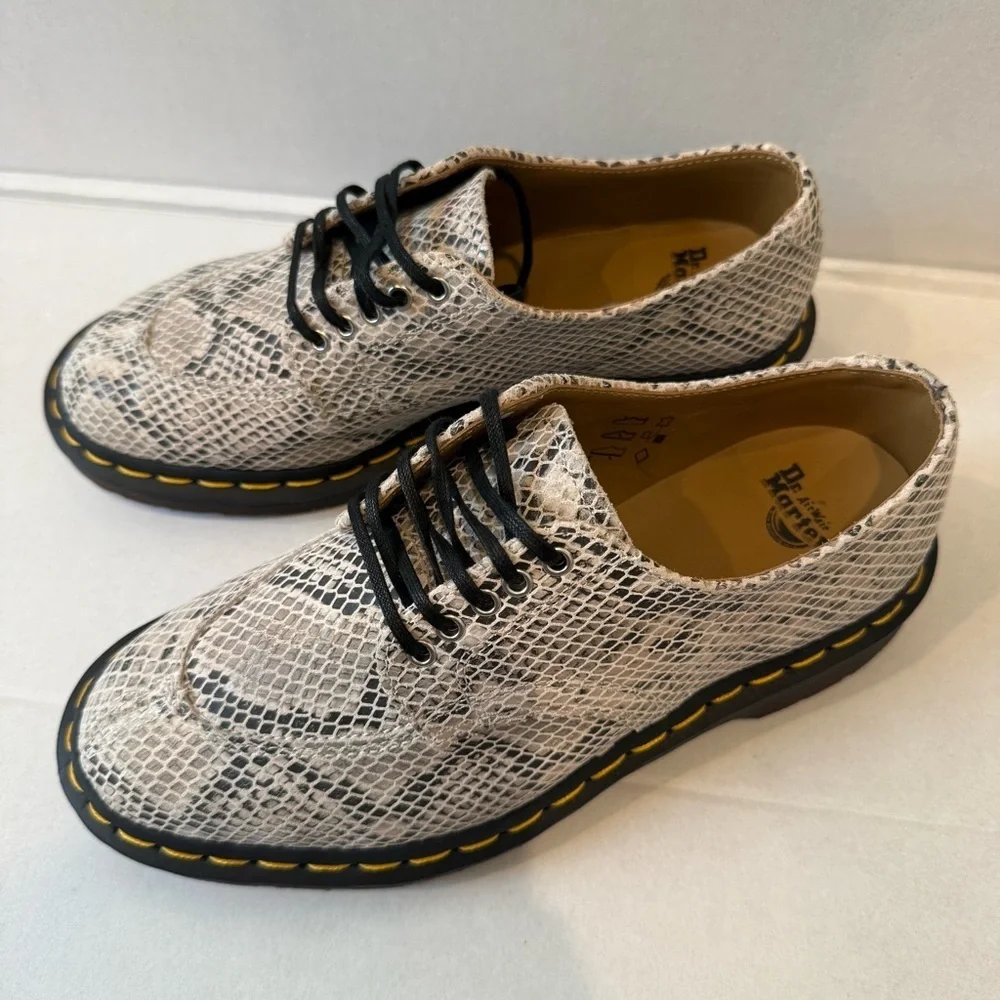 Dr. Martens 2046 Oxford Shoes | Snake Print Suede | Sand | Size 7 | NWOB